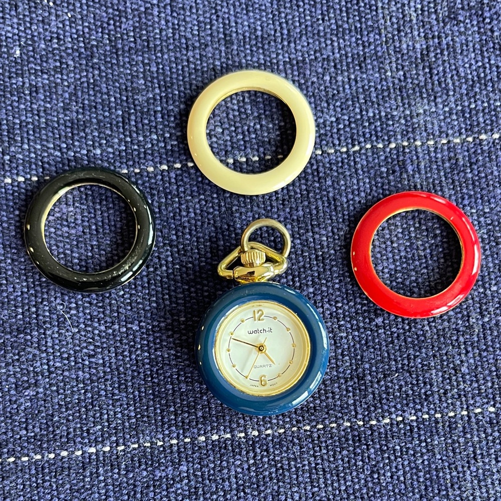 Quartz Watch-it Watch with Interchangeable Bezels